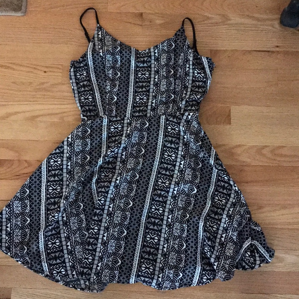 BW printed dress